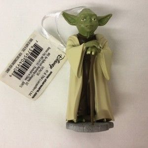 Hallmark: Master Yoda - Star Wars Last Jedi - Holiday Ornament New